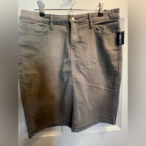 Old Navy Gray Skirt Casual Style